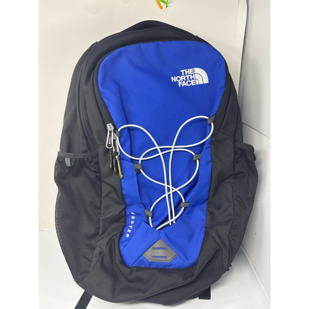The North Face Unisex Jester Day Pack Travel Hike Student Backpack - Black